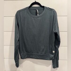 Vuori Long Sleeve Tee